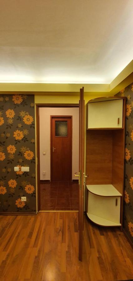 My House - Ultracentral Romana Square Near Old Town Boekarest Buitenkant foto
